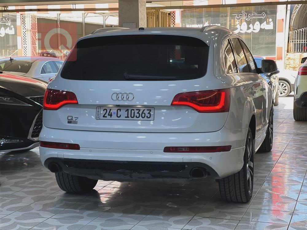 Audi Q7